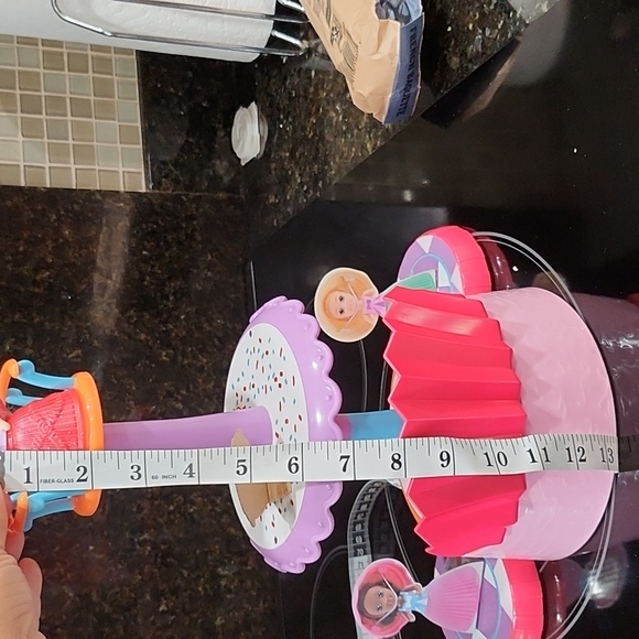 Cupcake Surprise Doll Tower Birthday Stand Grand Cupcake Ball - Picture 4 of 12